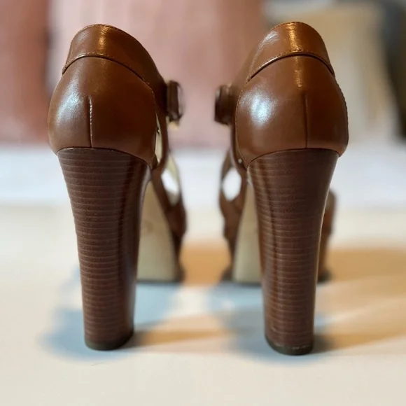 👠Michael Kors Heels👠 - Picture 5 of 5